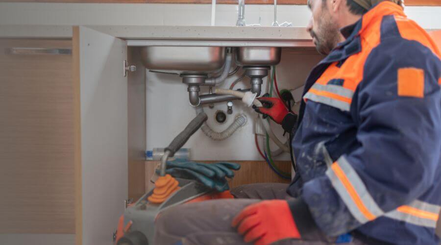 Local tankless water heater installation in Moody, MO